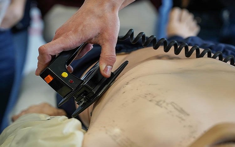 Paragem cardiorrespiratória (PCR), Suporte Avançado de Vida (SAV) precoce e cuidados pós-reanimação